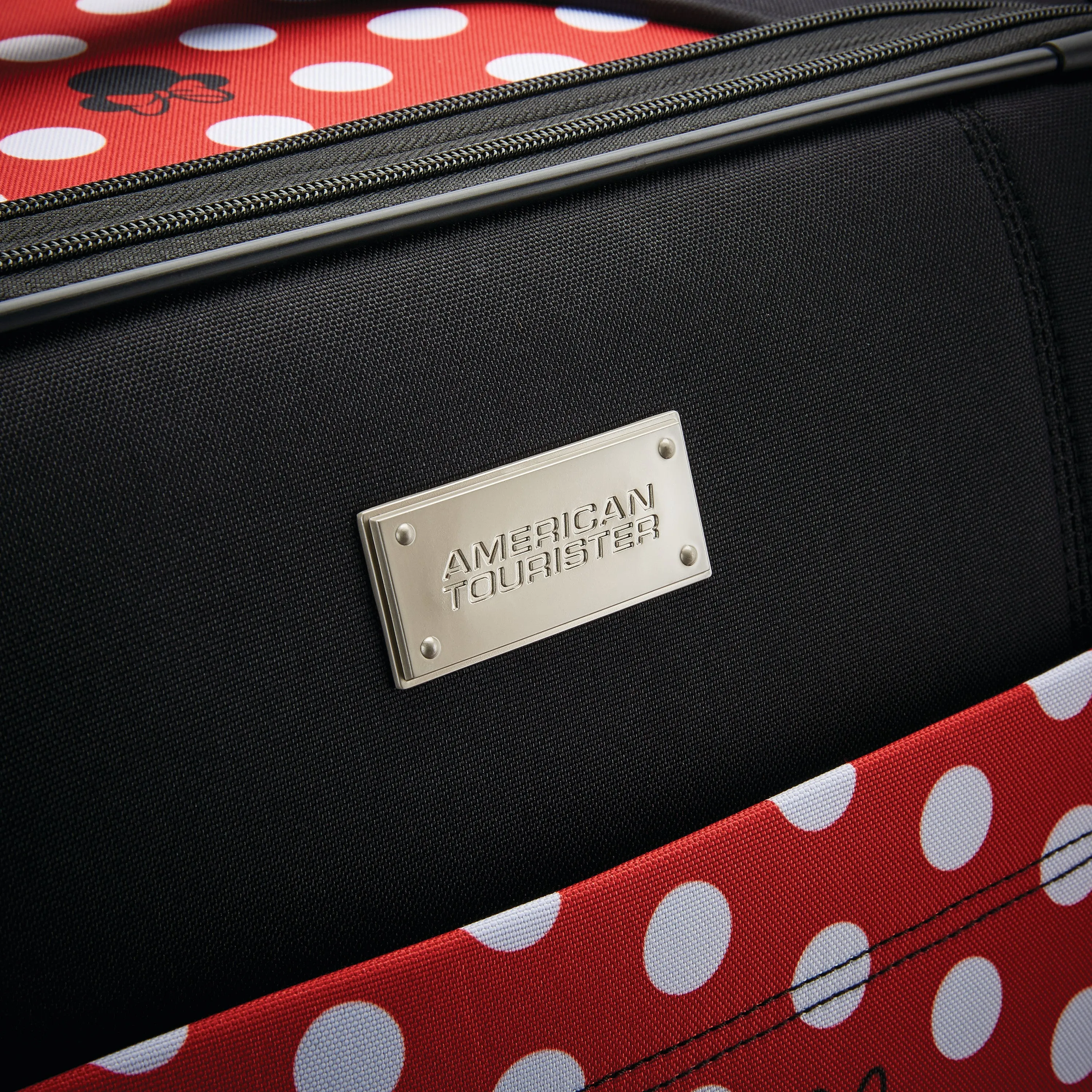 American Tourister Disney 21" Softside Spinner