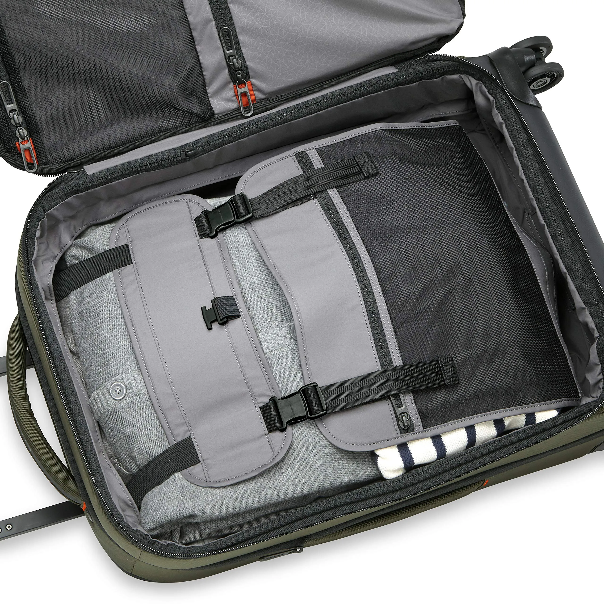 Briggs & Riley ZDX 22" 4-Wheel Carry-On Luggage