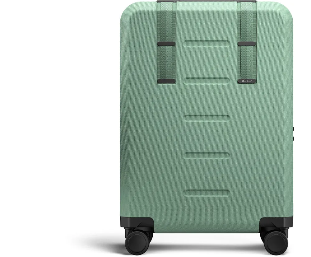 D_b_ Ramverk Carry-On 21 in. Hardside Spinner Luggage