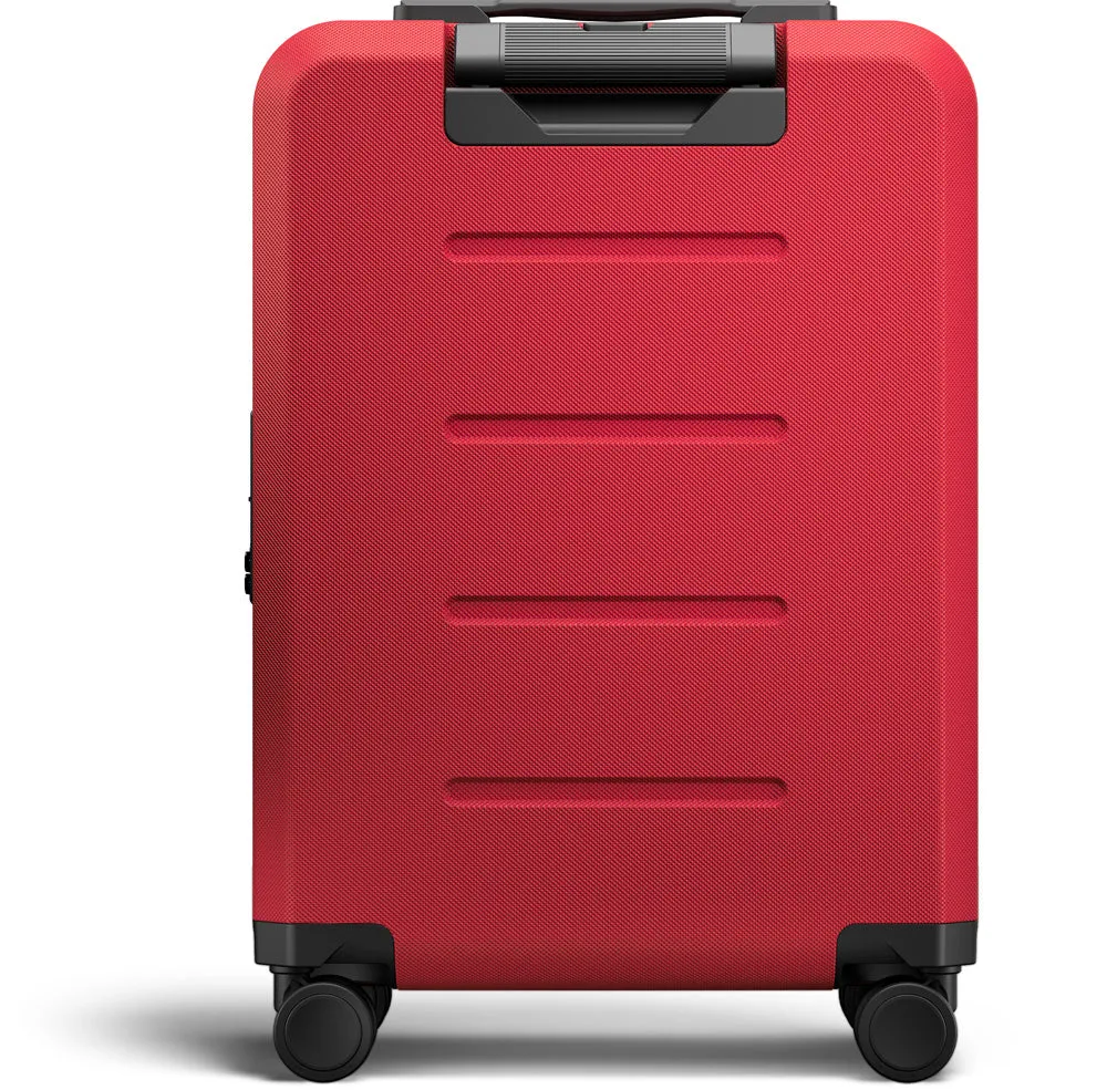 D_b_ Ramverk Carry-On 21 in. Hardside Spinner Luggage