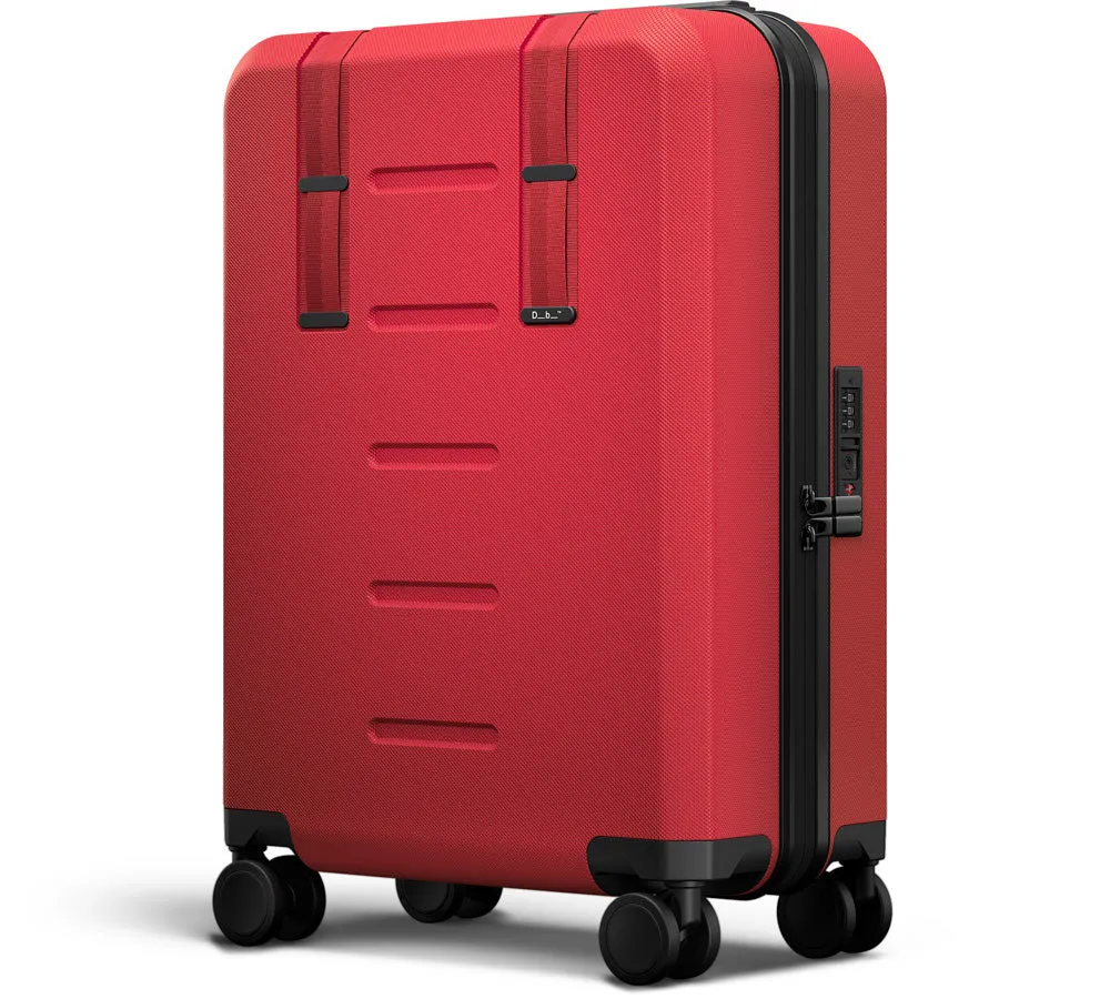 D_b_ Ramverk Carry-On 21 in. Hardside Spinner Luggage