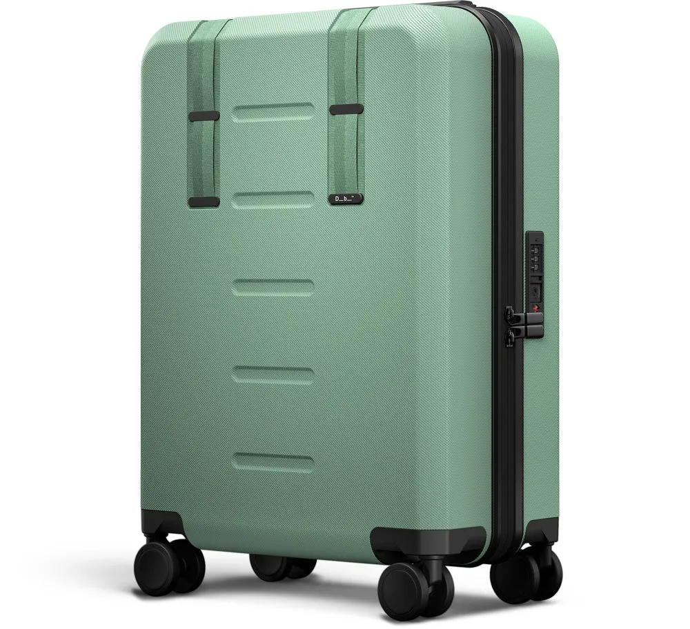 D_b_ Ramverk Carry-On 21 in. Hardside Spinner Luggage