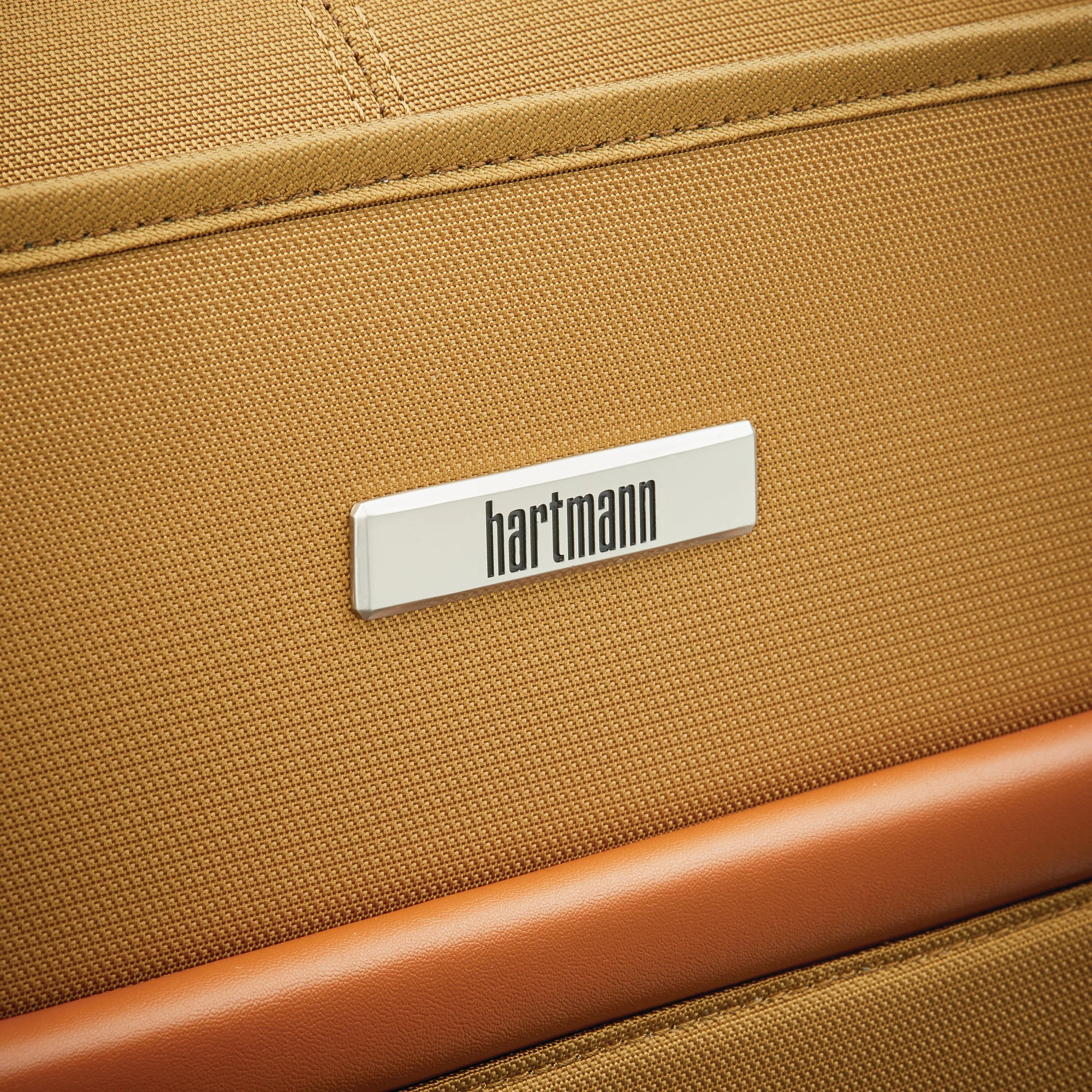 Hartmann Metropolitan 2 Global Carry-On Expandable Spinner