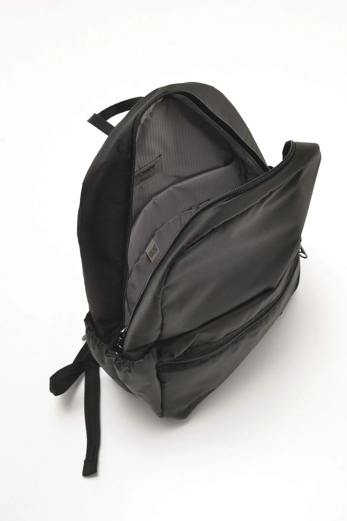 Pacsafe Daysafe Backpack - Everyday Anti-Theft Backpack