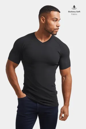Premium Athletic Fit V-Neck in Black