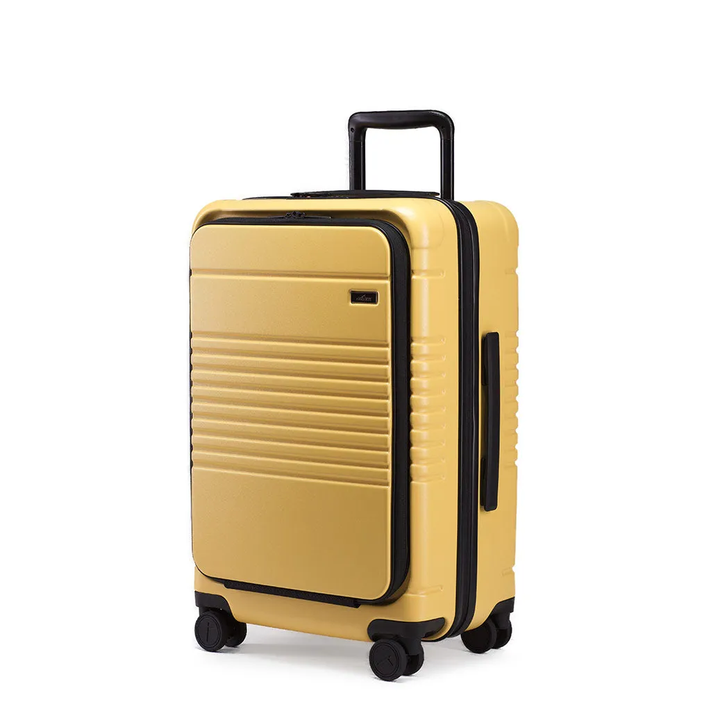 The Zipper Carry-On Max with Front Pocket
