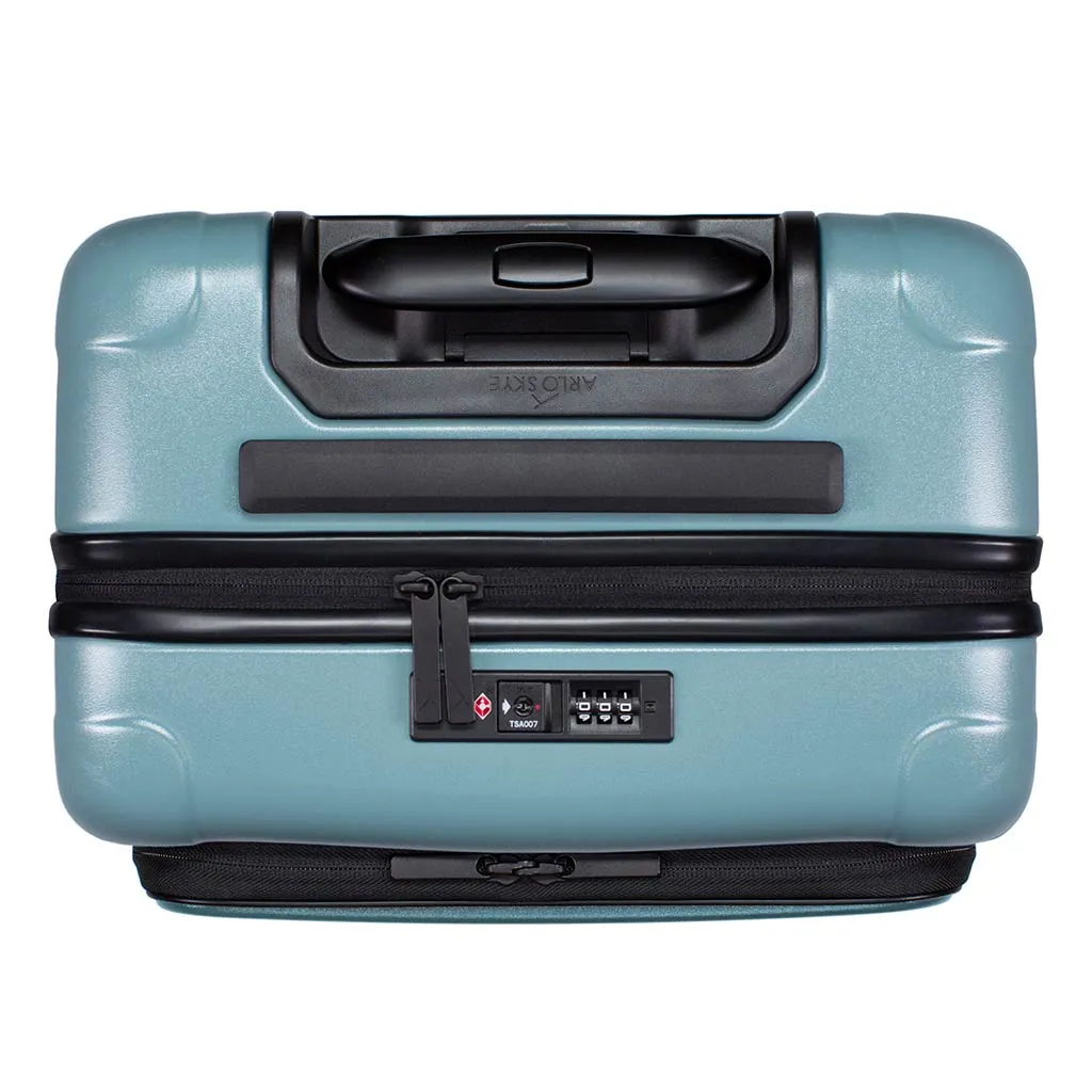 The Zipper Carry-On Max with Front Pocket