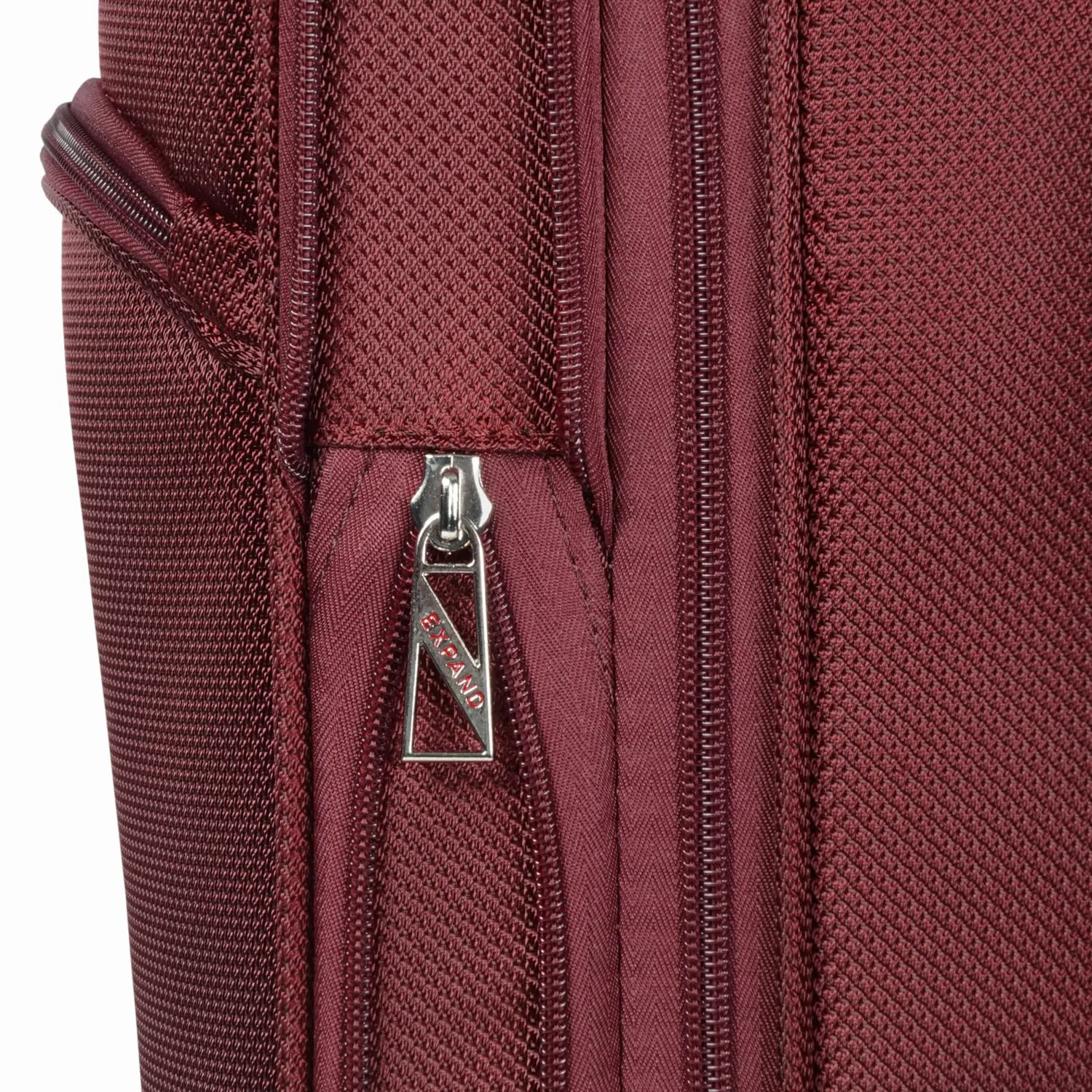 TOTAL TRAVELWARE Everest  29-Inch Large Expandable Softside Spinner