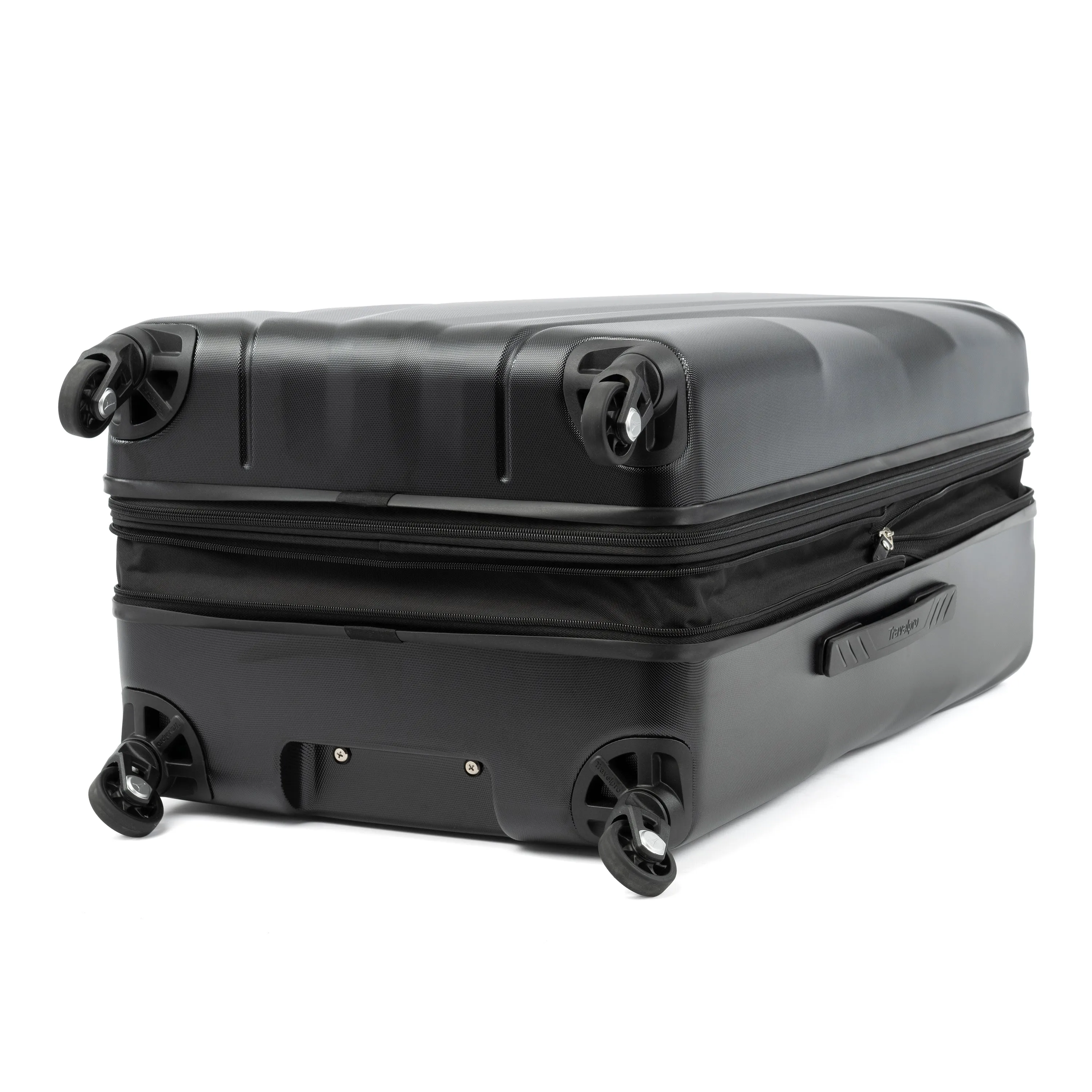 TravelPro Maxlite 5 25" 4-Wheel Medium Luggage